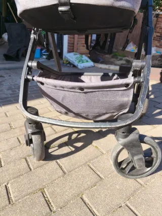 Carro Bebeconfort gris