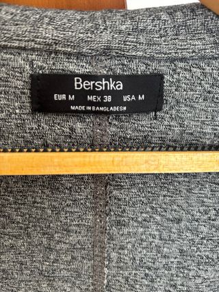 Sobrecamisa larga Bershka gris M