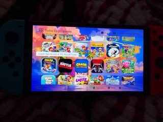 Nintendo Switch Azul y Rojo Casi Nueva