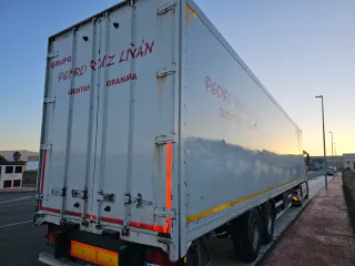 Semirremolque paquetero