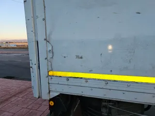 Semirremolque paquetero