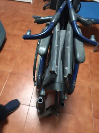 SILLA DE RUEDAS PLEGABLE