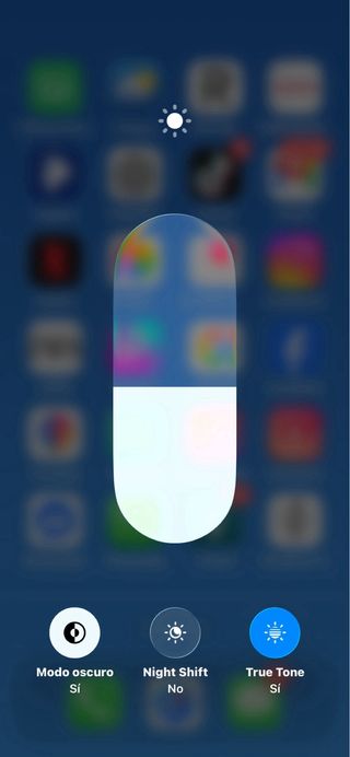 iPhone 11 con caja, perfecto estado