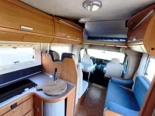 Autocaravana Renault Joint