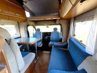 Autocaravana Renault Joint