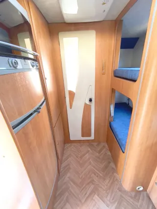 Autocaravana Renault Joint