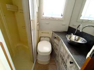 Autocaravana Renault Joint