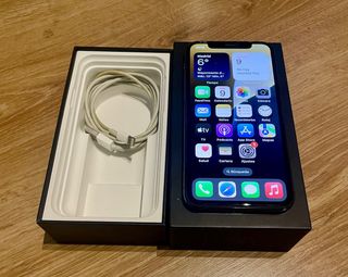 iPhone 11 Pro 64GB Negro Impecable