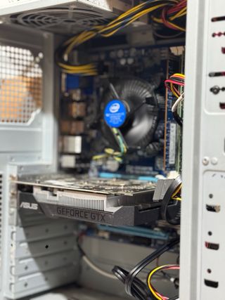 PC gamer I7 16GB RAM GTX 1650 SSD 120GB