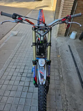 Moto de trial vertigo