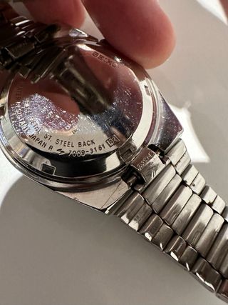 Reloj Seiko 5 Automático Dorado