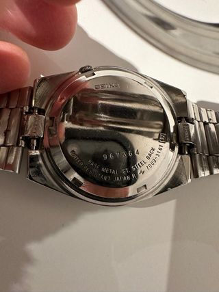 Reloj Seiko 5 Automático Dorado