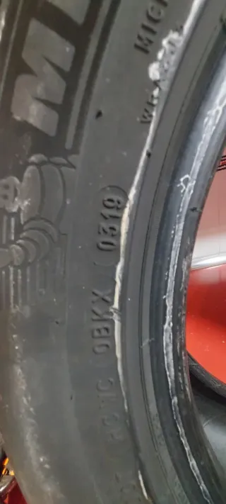 Neumáticos 205/55 R16 91V precio 60€ las dos monta