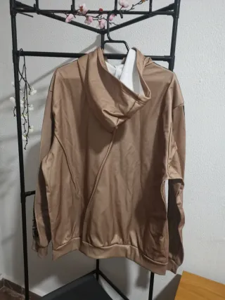 Sudadera Beige Talla 3XL Nueva