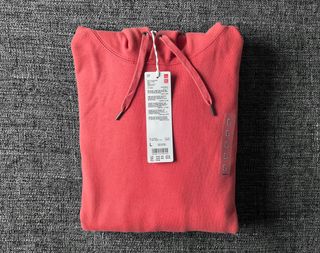 Sudadera con capucha chico talla L Uniqlo (NUEVA)