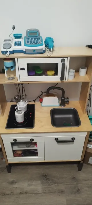Cocina de Juguete IKEA y accesorios