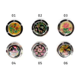 3 cuelga bolsos decorados son tres elige