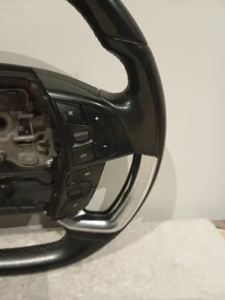 Volante Citroen C4 Picasso II