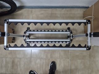 Soporte 24 cañas pesca Tika Sports