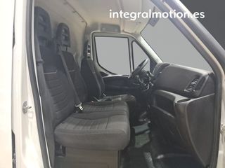 Iveco Daily 2.3 TD 35S 16 V L4H2 16 M3