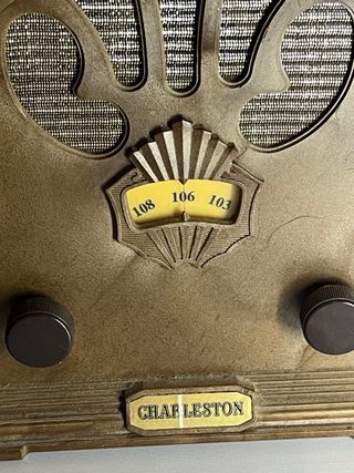 Radio d'epoca stile Charleston