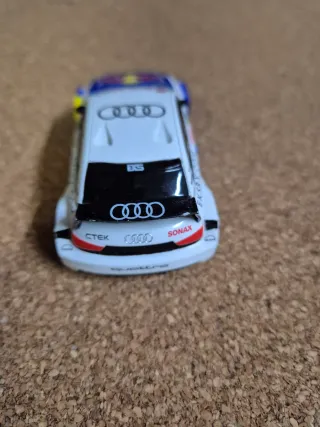 Coche Scalextric comoact Audi S1 WRX