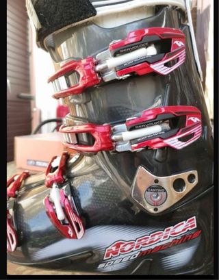 Scarponi sci NORDICA SPEED MACHINE