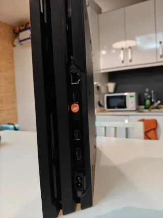 Ps4 Pro 1TB FW 12.00