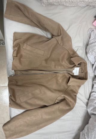 Chaqueta Zara efecto ante bomber beige