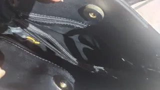 Borsa donna nera effetto coccodrillo