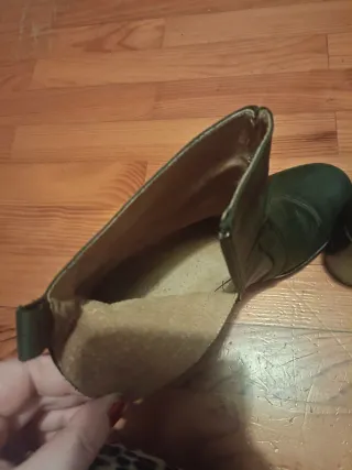 Botas negras con tacón