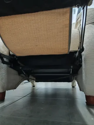 Sillón reclinable beige tela