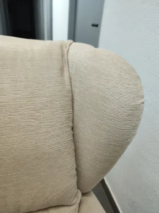 Sillón reclinable beige tela
