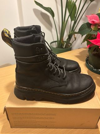 Dr. Martens Tarik Pelle Nere