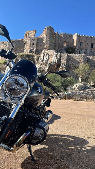 Cúpula negra para moto