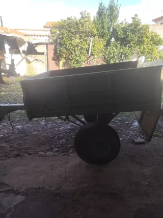 Tractor John Deere 2030 con aperos