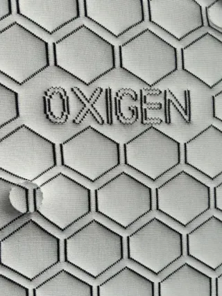 Urge vender!! Comprado en Diciembre!! Colchón Dorm