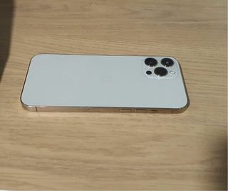 iPhone 12 Pro Max Dorado