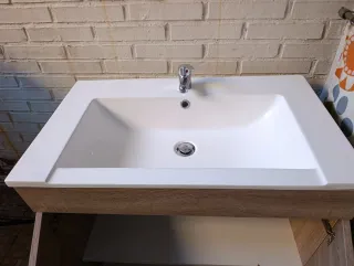 Mueble de baño con lavabo