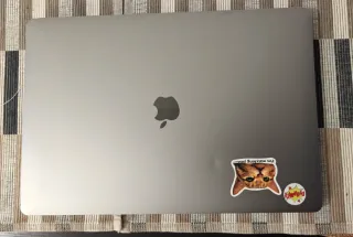 MacBook Pro 16 2019 Plata