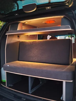 FURGONETA CON CAMPERIZACIÓN A ESTRENAR -NO 4X4-