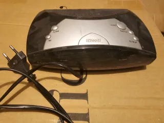 Radio Despertador Sanyo AM/FM Doble Alarma