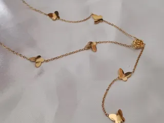 Collar mariposas y flor acero bañado oro 18K