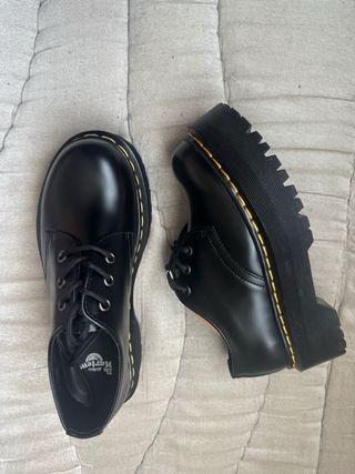 Zapatos Dr. Martens Negros