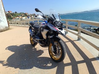 BMW GS 1250 - 24.000 km Con Maletas!