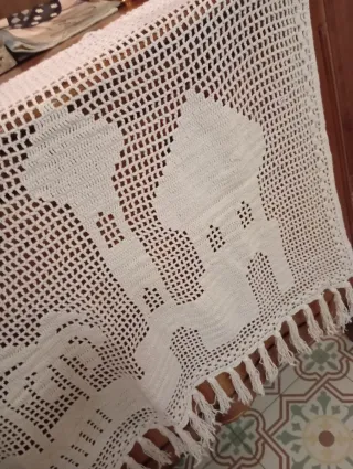 Tapete/Camino de mesa antiguo tejido
