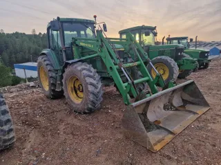 Tractor John Deere 6800