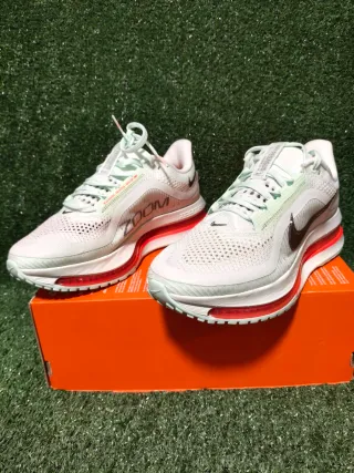 Nike Pegasus Premium 40