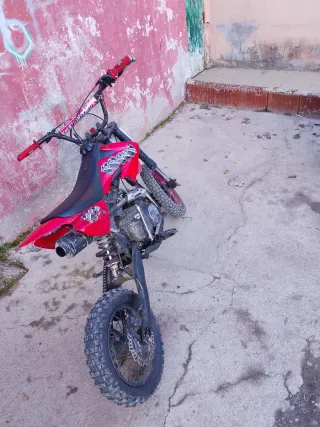Moto Cross 125cc LA MOTO NO ARANCA  Más info dm