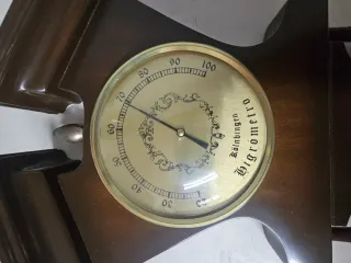 Estación Meteorológica Vintage